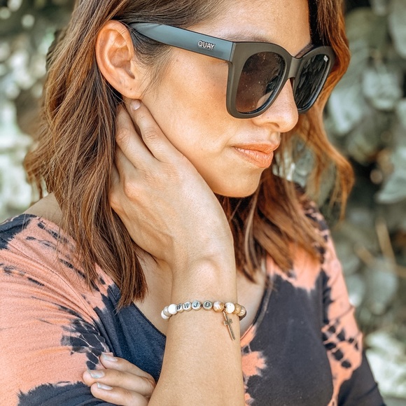 Bracelets - Picture 6 of 6